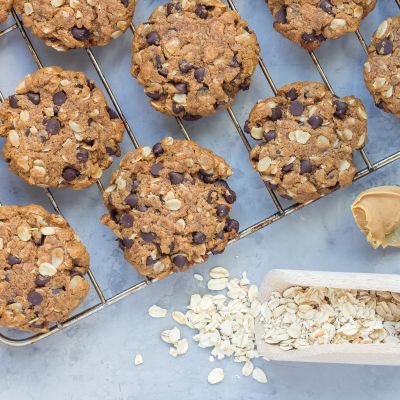 Εύκολα μπισκότα με φιστικοβούτυρο και σοκολάτα - Έτοιμα σε 10 λεπτά