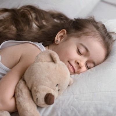 Πέντε tips για να κάνει τέλειο ύπνο το παιδί σας (και να κοιμάστε ήσυχα και εσείς)