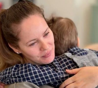 Ο Νικόλας Χριστόπουλος ξεκίνησε παιδικό - Το μήνυμα της Ανίτας Μπραντ σε όλες τις μαμάδες