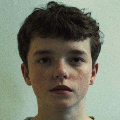 Μήπως η νέα σειρά Adolescence/Εφηβεία είναι η αφύπνιση που περιμέναμε ως γονείς;