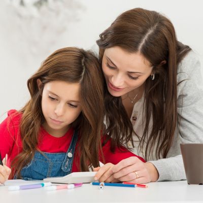 11 στρατηγικές για να εξασφαλίσετε την επιτυχία του παιδιού σας στο σχολείο