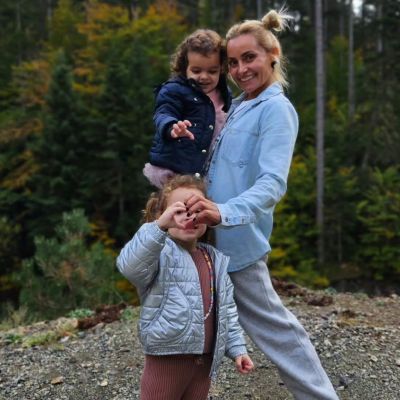 Βασιλική Μιλλούση: Η απίθανη αντίδρασή της όταν οι κόρες της έχουν φύγει για το σχολείο