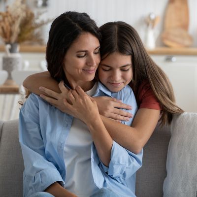 Πώς θα αποκτήσετε καλύτερη επικοινωνία με το παιδί σας που βρίσκεται στην εφηβεία;