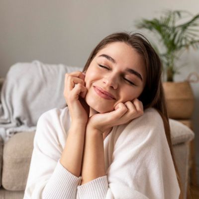 Ενυδάτωση και φροντίδα: Τα μυστικά για υγιές δέρμα με ατοπικό έκζεμα