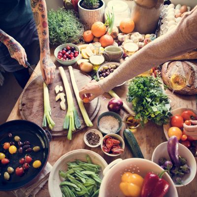 15 νηστίσιμες συνταγές για την Μεγάλη Εβδομάδα και πρόγραμμα μέχρι την Κυριακή του Πάσχα