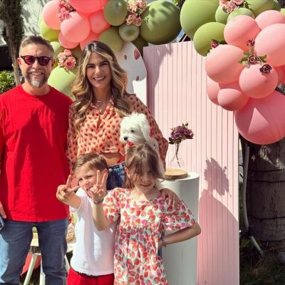 Γιάννης Βαρδής και Νατάσα Σκαφίδα: Πασχαλινή απόδραση σε νησί με όλη την οικογένεια