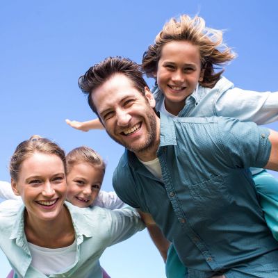 Sunshine Guilt: Τι είναι και γιατί πολλοί γονείς υποφέρουν