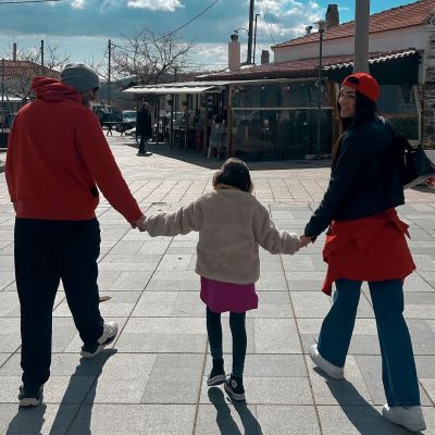 Ήβη Αδάμου - Μιχάλης Κουινέλης: Στη Βαρκελώνη για Πάσχα με την κόρη τους και αγαπημένους φίλους