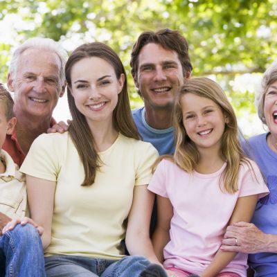 Αν θέλετε να σας επισκέπτονται συχνά τα παιδιά καθώς μεγαλώνετε,πείτε αντίο σε αυτές τις 7 συνήθειες