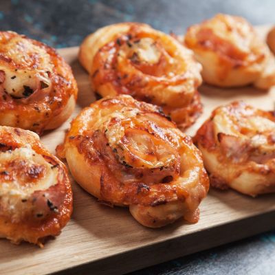 Kid Friendly Pizza Rolls που θα ξετρελάνουν τα παιδιά (εντάξει, και εσάς)