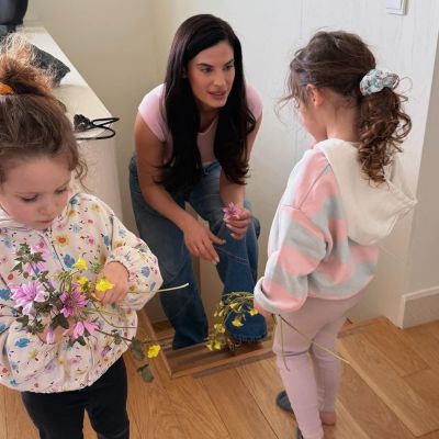 Χριστίνα Μπόμπα: Το πρωινό beaute με τις κόρες της και οι βόλτες στην παιδική χαρά