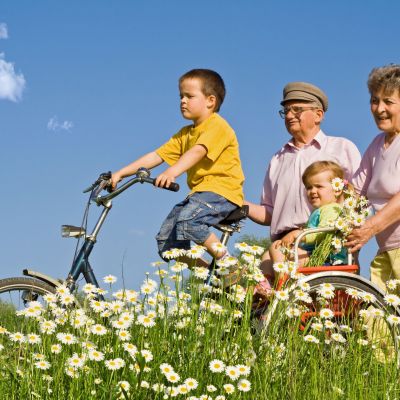 Μετακομίσαμε κοντά στον παππού και τη γιαγιά για να έχουμε περισσότερη στήριξη