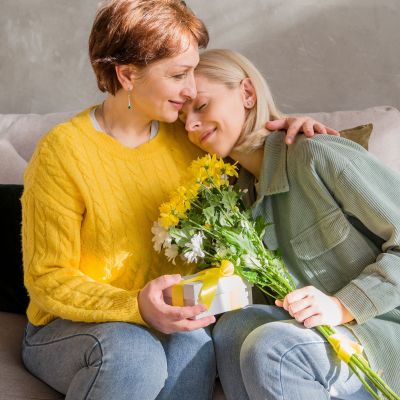 Ένα γράμμα στη μαμά μου με όλα εκείνα που θέλω αλλά δε βρίσκω το κουράγιο να της πω από κοντά