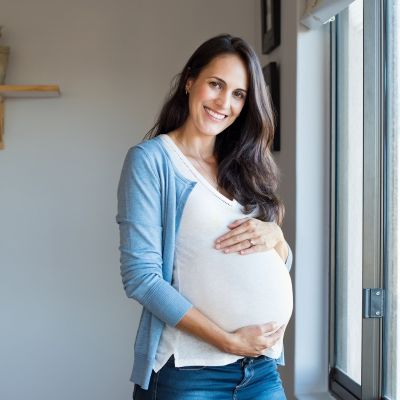 Έρευνα: Πώς η εγκυμοσύνη αλλάζει τον τρόπο λειτουργίας του εγκεφάλου;