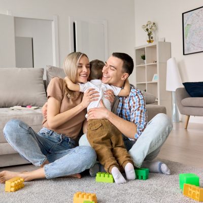 TikTok trend: Millennials και παιδιά λένε «όχι» σε τοξικές φράσεις παλιών προτύπων γονεϊκότητας