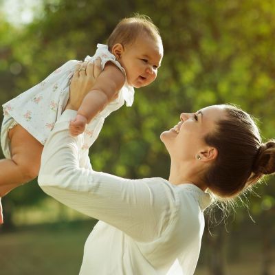 Η συμβουλή που κάθε μαμά εύχεται να είχε ακούσει όταν έγινε μητέρα