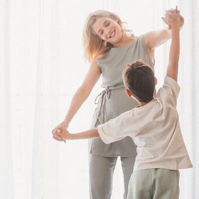 Τζένη Θεωνά: Με αυτές τις φωτογραφίες επιβεβαίωσε την δεύτερη εγκυμοσύνη της