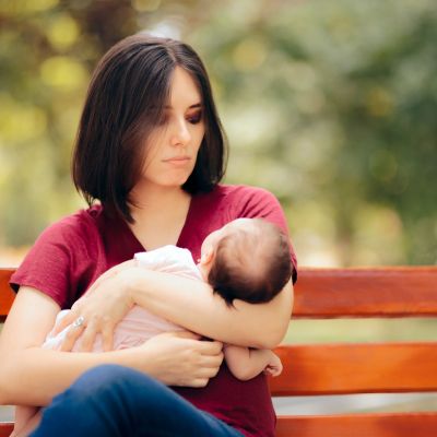 Το βαθύ, σιωπηλό μυστικό των μαμάδων: Οι ενοχές
