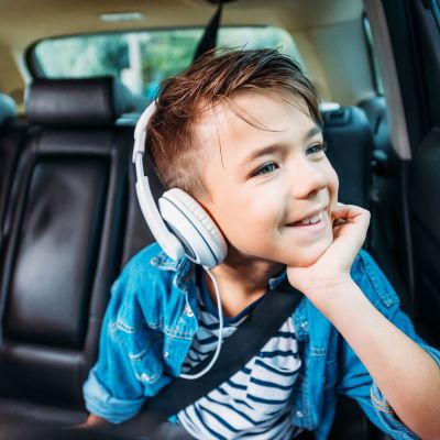 5+1 audio books για οικογενειακά ταξίδια με το αυτοκίνητο