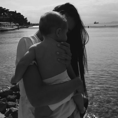 Η Αλεξάνδρα Νίκα δημοσίευσε στο Instagram ένα τρυφερό στιγμιότυπο, την ώρα που θηλάζει τον γιο της