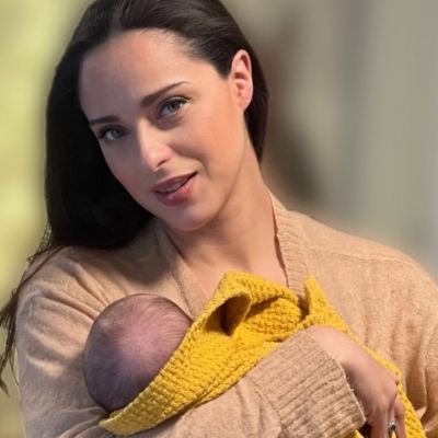 Η Ευαγγελία Συριοπούλου δημοσίευσε σπάνιες φωτογραφίες με τους γιους της