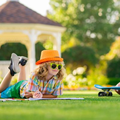 10 παιδικές καλοκαιρινές κατασκευές που χωράνε σε κάθε μπαλκόνι ή σαλόνι