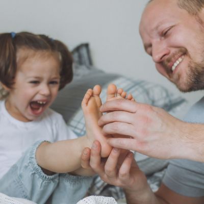 Πώς γίνεται η δοκιμασία Galeazzi (Galeazzi test) στα παιδιά