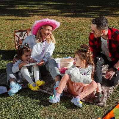 Λένια Πετρούνια: Τα cute βίντεο που δημοσίευσαν οι γονείς της με αφορμή την ονομαστική της γιορτή