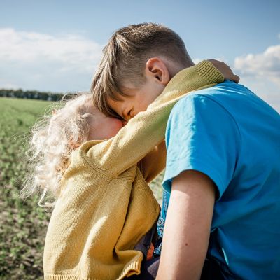 Διαφορά ηλικίας στα αδέρφια; Γιατί δεν πρέπει να σας τρομάζει