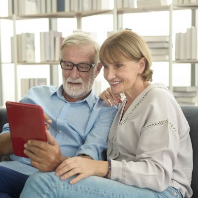 11 συνήθειες των boomers που οι νέοι δε μπορούν να καταλάβουν