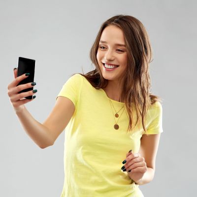 «Είμαι όμορφη;»: Παιδιά και ενήλικες ρωτούν το ChatGPT για την εξωτερική τους εμφάνιση