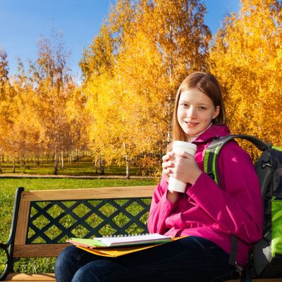 Είναι ασφαλές τα παιδιά να πίνουν καφεΐνη; Τι λένε οι ειδικοί