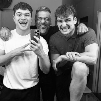 Μπαμπάς Στέλιος, Μιχαήλ και Άρης – Οι «φύλακες» της μικρής Κόμησσας στο πιο επικό βίντεο