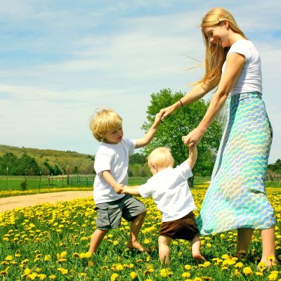 10 πράγματα που αλλάζουν όταν μεγαλώνεις δεύτερο ( ή τρίτο) παιδί