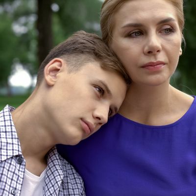 Μαμά, να τι θέλει να ξέρεις ο ενήλικος γιος σου