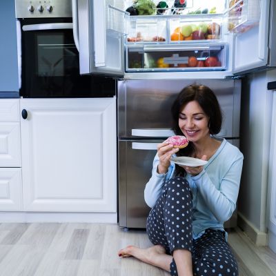 Λιγούρες μετά τον τοκετό; Δεν είσαι μόνη. Δες τι συμβαίνει και πώς να το χειριστείς