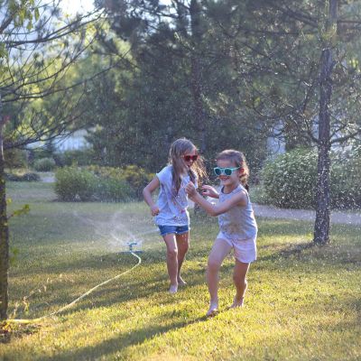 Οδηγός επιβίωσης: Τι να κάνουν τα παιδιά το καλοκαίρι για να μην βαριούνται