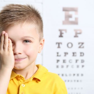 Πρόληψη της μυωπίας στα παιδιά: Τι πρέπει να γνωρίζουν οι γονείς;