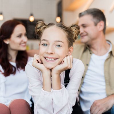 Το να είσαι παρών για έναν έφηβο δεν σημαίνει να διαγράψεις την προσωπική σου ζωή