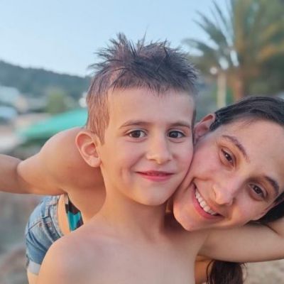 Φωτεινή Αθερίδου: Το αυθόρμητο οικογενειακό ταξίδι στην Αίγινα