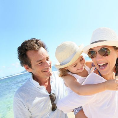 4 πρακτικοί τρόποι για να κάνουν οι εργαζόμενοι γονείς το καλοκαίρι ξεχωριστό για τα παιδιά τους