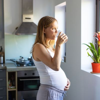 Μπορείτε να πιείτε σόδα κατά τη διάρκεια της εγκυμοσύνης;