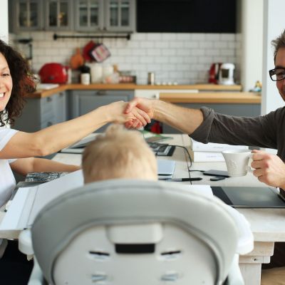 Passenger Parenting: Όταν ο ένας γονιός μένει συνεπιβάτης στην ανατροφή των παιδιών