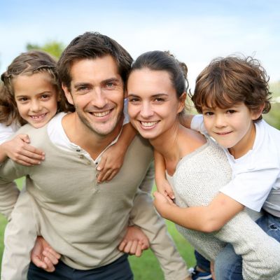 Από ποιον κληρονομούν τα παιδιά το φύλο, τη νοημοσύνη και την εμφάνιση; Οι μπαμπάδες δε θα χαρούν