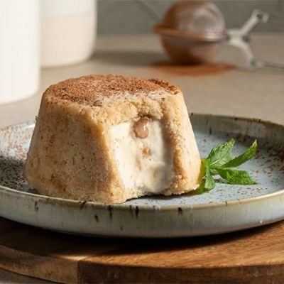 Σιμιγδαλένιος χαλβάς γεμιστός με παγωτό καραμέλα - Απλά μοναδικός