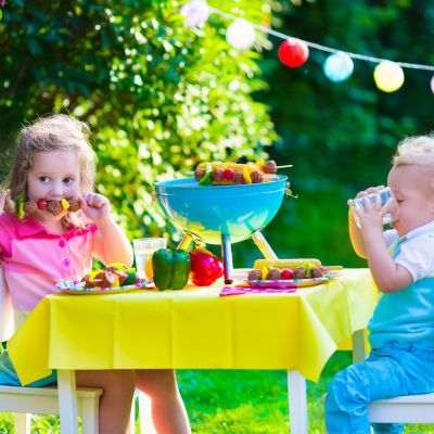 10 έξυπνοι τρόποι να κάνετε τα μικρά σας να λατρέψουν τα λαχανικά