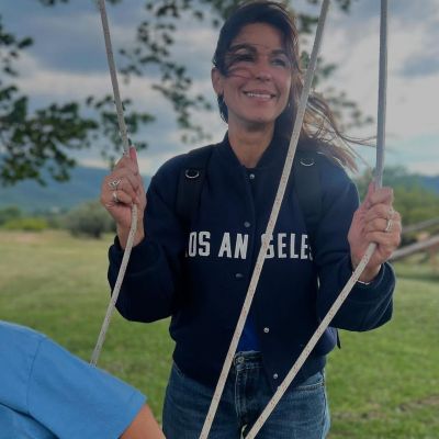 Μαμά και καριέρα: Πώς η Κατερίνα Παπουτσάκη αντιμετωπίζει ισορροπία και ενοχές