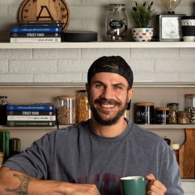 Άκης Πετρετζίκης: Να τι κάνει με την κόρη του όταν αφήνει τις κουτάλες