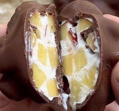 Παγωμένες μπουκίτσες σοκολάτας με μόλις τρία υλικά - Τα παιδιά θα ενθουσιαστούν