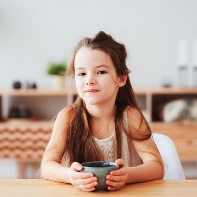 Σε ποια ηλικία μπορείτε να αφήνετε τα παιδιά μόνα τους στο σπίτι; Ιδού τι λένε οι ειδικοί